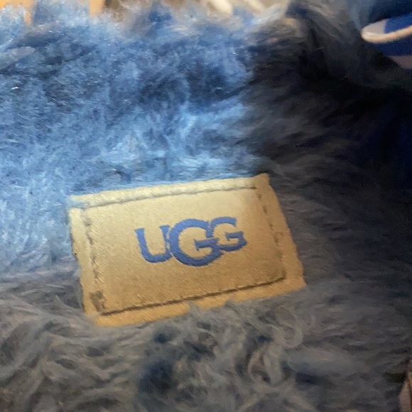 UGG Fluff Sugar Sandal 💙 - Picture 7 of 14